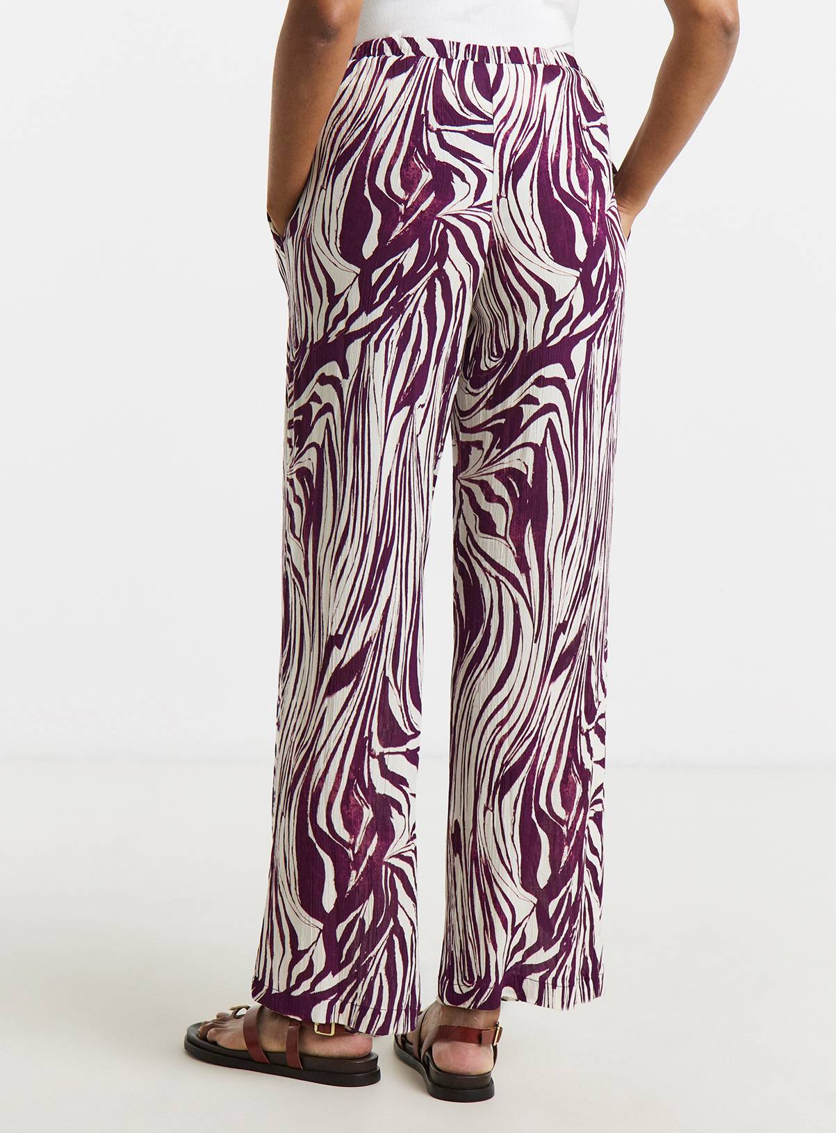 SIMPLY BE Zebra Crinkle Wide Leg Trouser 30 - Image 2